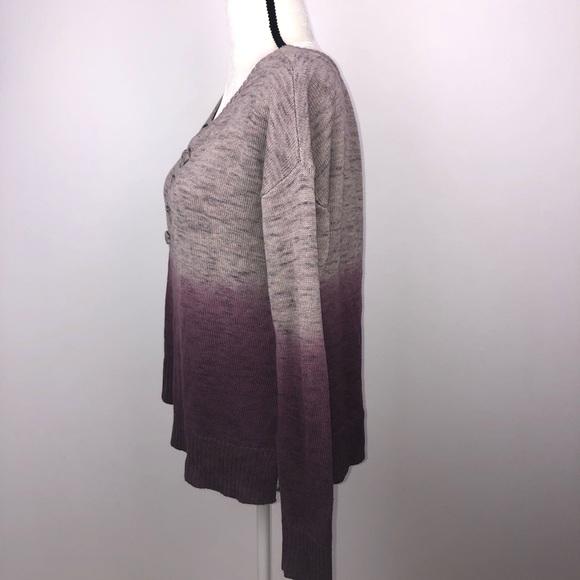 American Eagle Ombre Criss Cross Lace Up Sweater Size Medium Color Purple - Picture 2 of 8